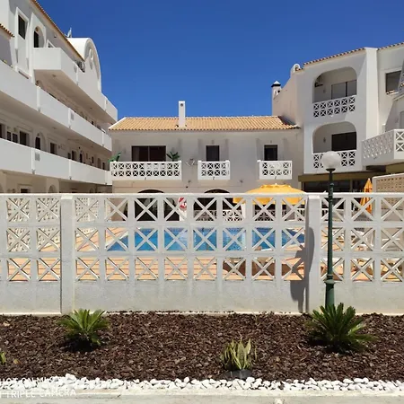 Apartament #406 Modern 1br With Pool Near Oura Strip