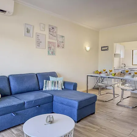 Apartament #406 Modern 1br With Pool Near Oura Strip
