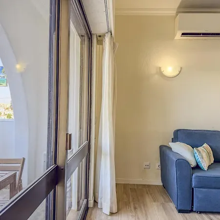 Lägenhet #406 Modern 1br With Pool Near Oura Strip Albufeira
