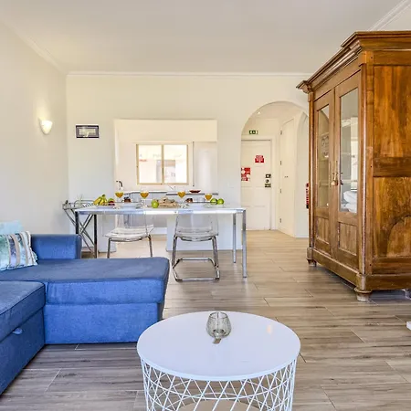 Lägenhet #406 Modern 1br With Pool Near Oura Strip Albufeira
